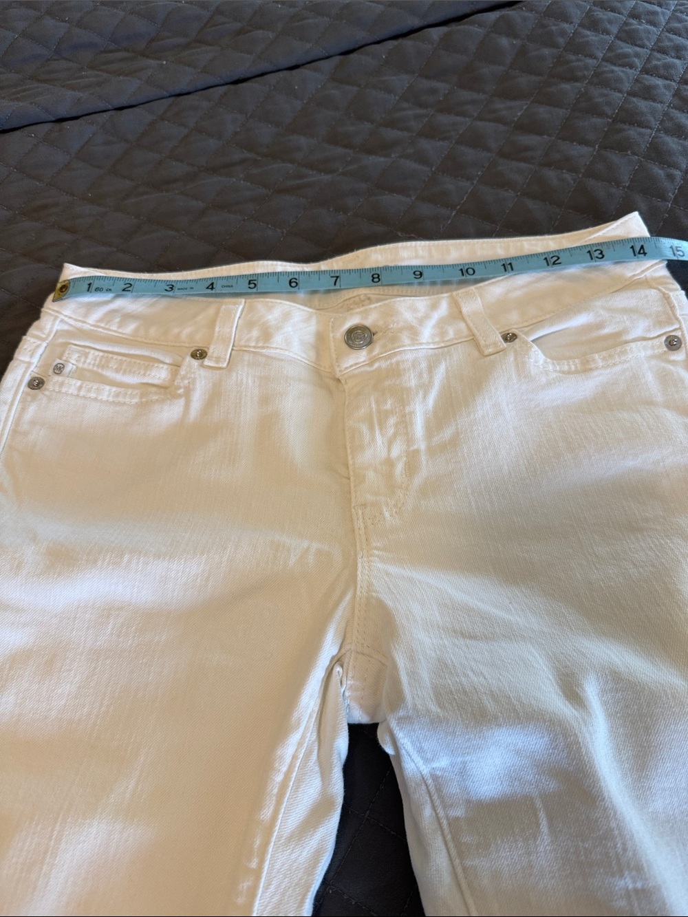 White Women's Slim Fit Jeans